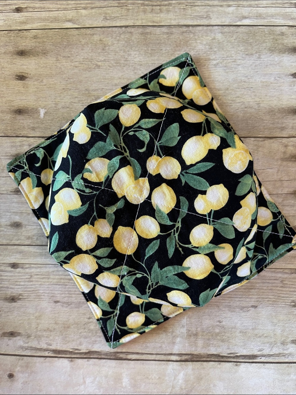 Microwave /Ice Cream Bowl Cozy Reversible Yellow & Black Lemons